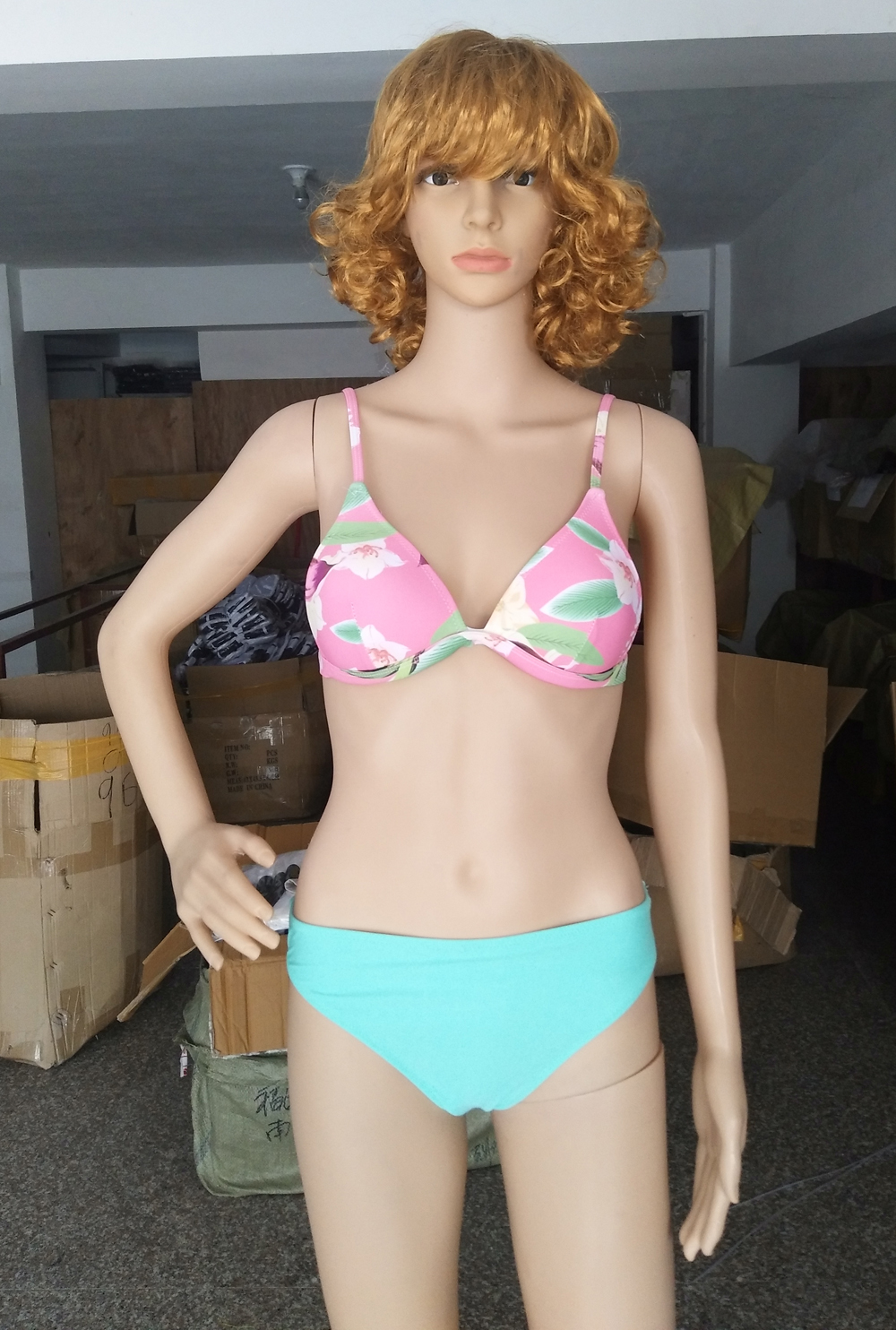 F4538-3 Hawaiian print bikini with flowers